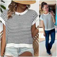 Black and White Women's Striped Round Neck Loose Knit Top