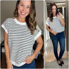 Black and White Women's Striped Round Neck Loose Knit Top