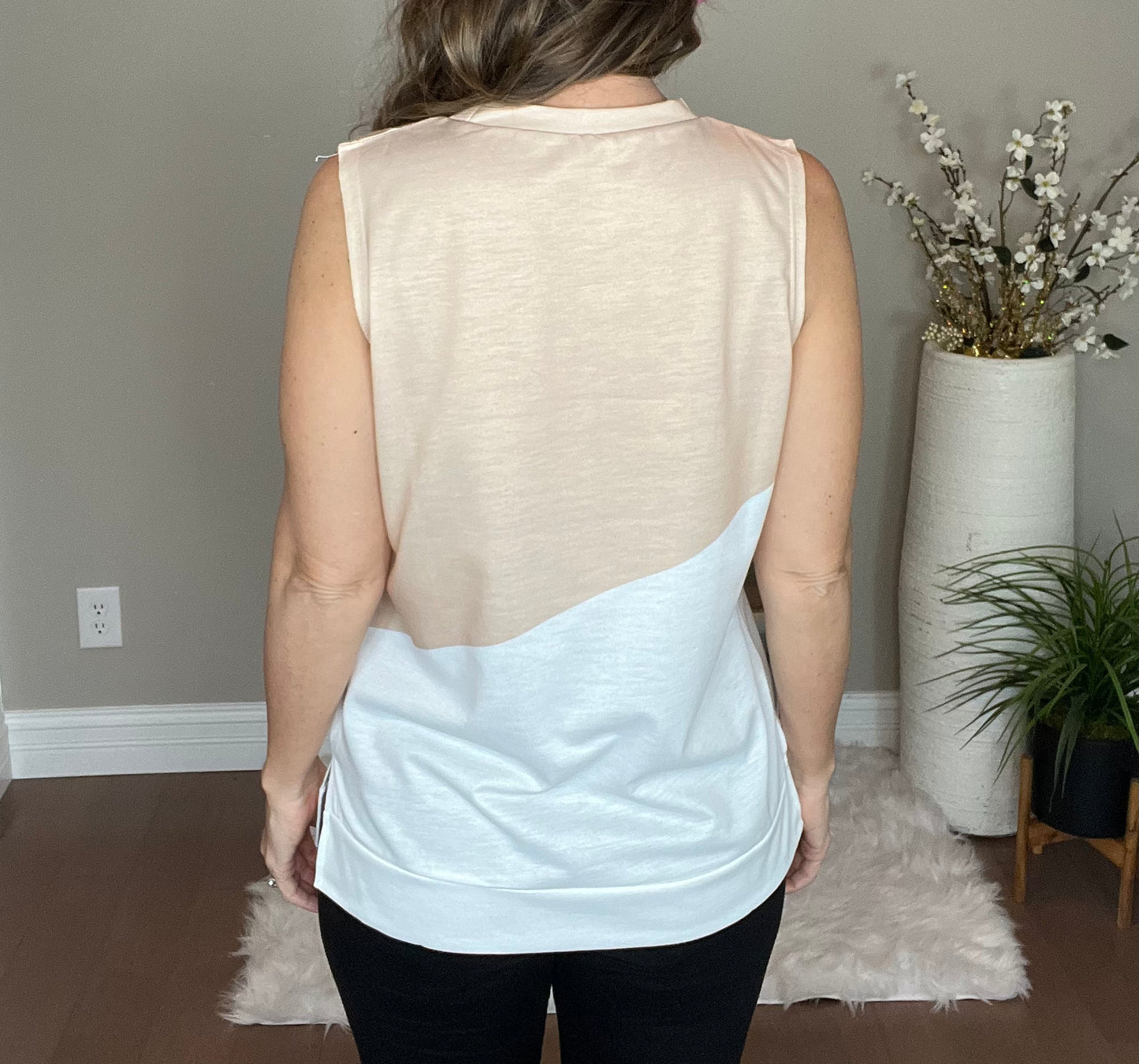 Brown Crew Neck Color Block Sleeveless Top