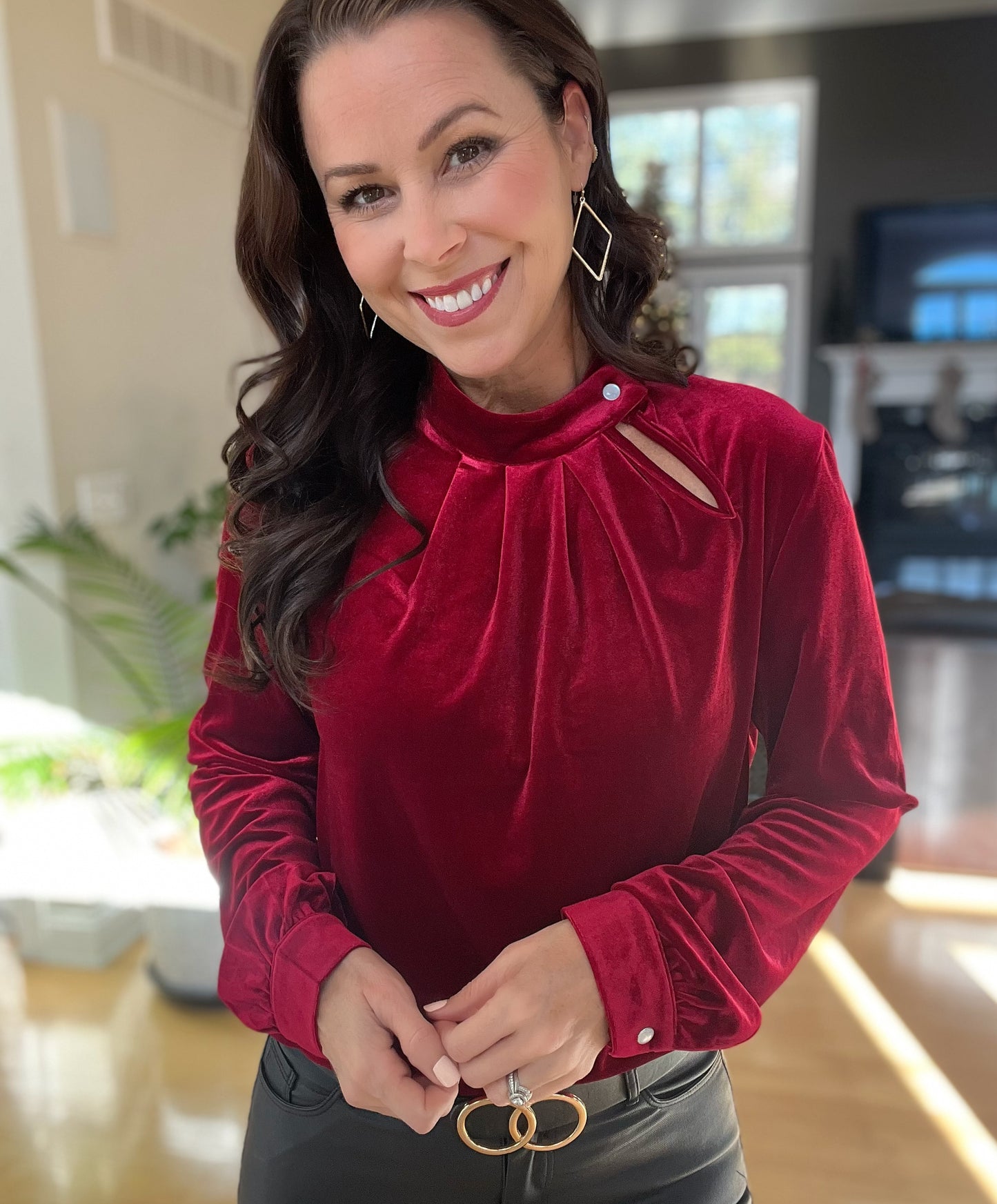 Burgundy Keyhole Neck Long Sleeve Velvet Blouse