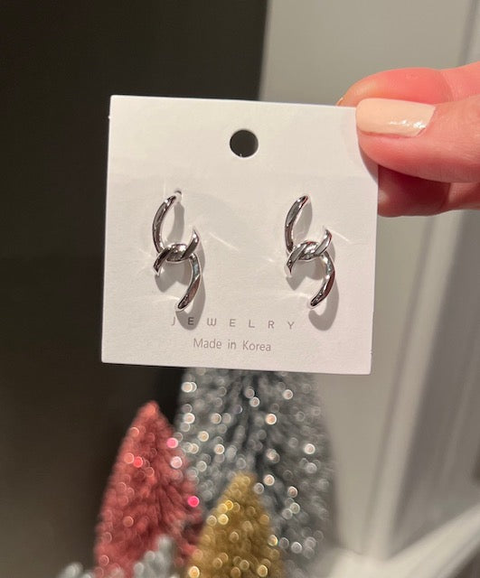 SIlver Open Chain Link Earrings