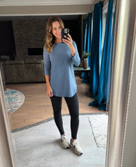 Vintage Blue Crew Neck 3/4 Sleeve Semi Loose Top
